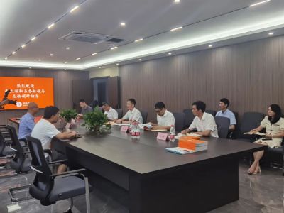 南太湖新區(qū)黨工委副書記、管委會(huì)主任錢洪文一行蒞臨歐銳杰調(diào)研指導(dǎo)